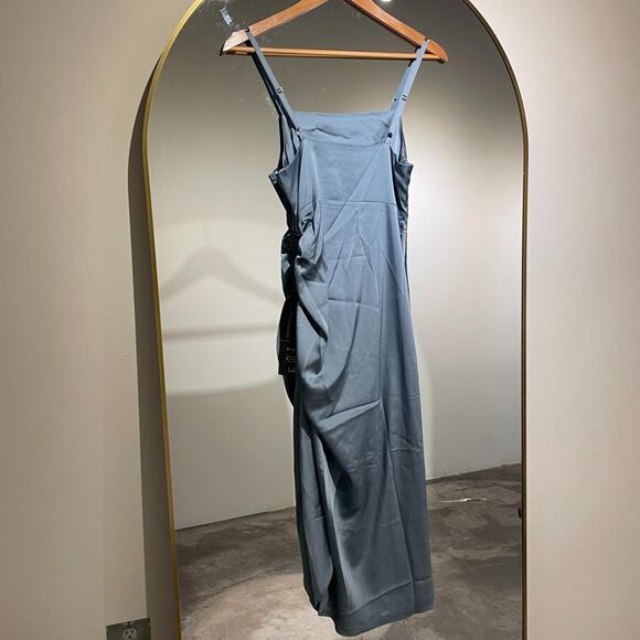 Sky Blue Silky Dress - Picture 4 of 5